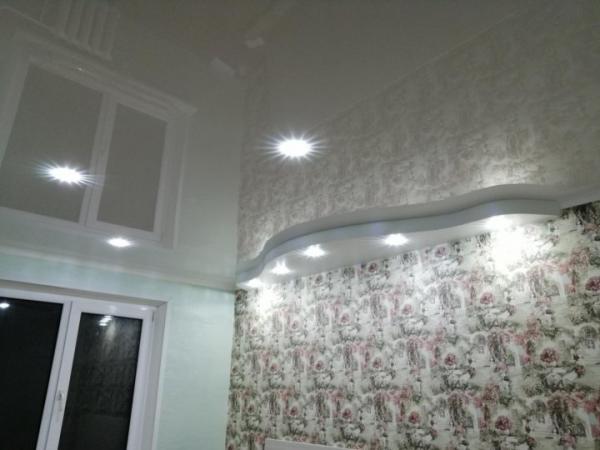 Окна, натяжные потолки, двери